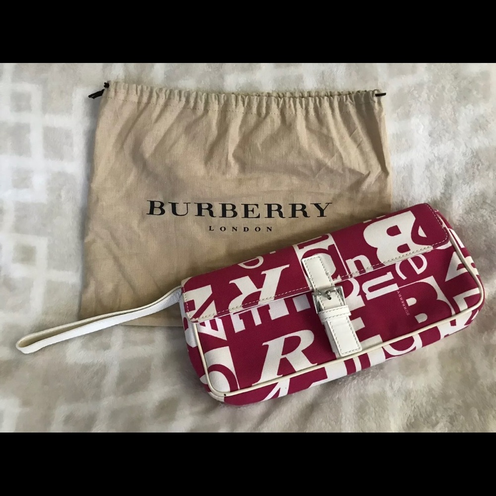 BURBERRY London Clutch